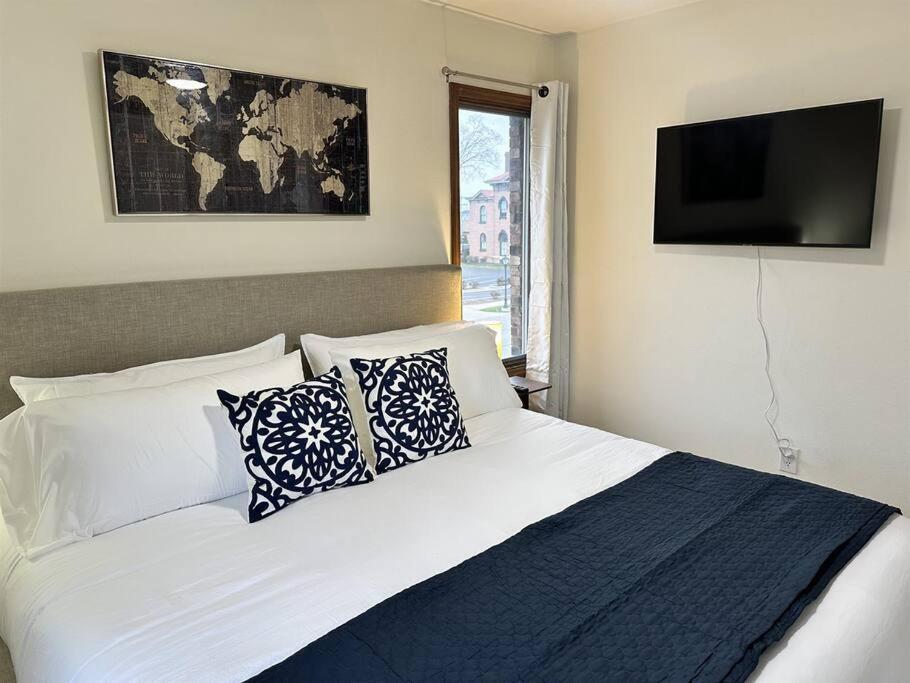 Capital Suite On 6Th Street - King Bed / Downtown! Спрингфілд Екстер'єр фото